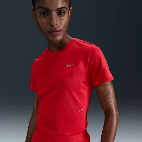 Nike Swift жіноча Dri-FIT Short-Sleeve Running Top колір червоний