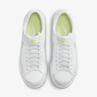 Nike Blazer Low Platform жіноча Кросівки колір білий