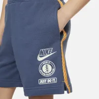 Nike Sportswear 