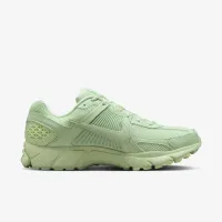 Nike Zoom Vomero 5 чоловічі Кросівки колір зелений
