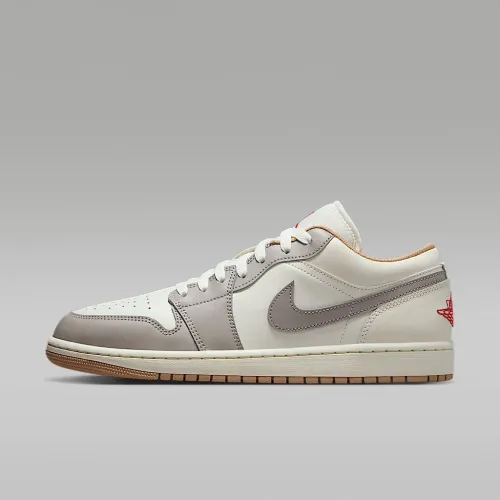 Nike Air Jordan 1 Low чоловічі Кросівки колір білий