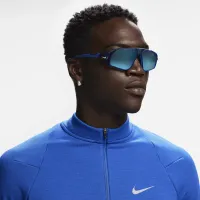 Nike Flyfree Mirroколір червоний Sunglasses блакитний
