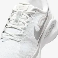 Nike Structure Plus жіноча Road Running Кросівки колір білий