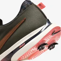 Nike Victory Tour 3 для гольфа Кроссовки (Extra Wide) цвет зеленый
