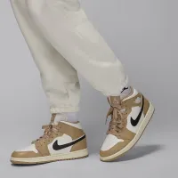 Nike Jordan Flight Fleece жіноча Pants колір білий
