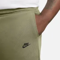 Nike Sportswear Tech Fleece чоловічі шорти колір зелений