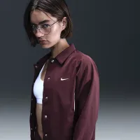 Nike Sportswear жіноча Woven Куртка колір червоний