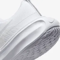Nike Invincible 3 чоловічі Road Running Кросівки колір білий