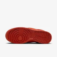 Nike Dunk Low SE жіноча Кросівки колір червоний