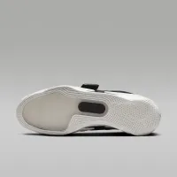 Nike Zion 3 M.U.D. 
