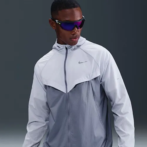 Nike Stride мужские Repel UV Running Куртка цвет серый