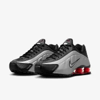 Nike Shox R4 жіноча Кросівки колір чорний
