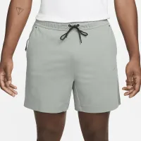 Nike Sportswear Tech Fleece Lightweight чоловічі шорти колір сірий
