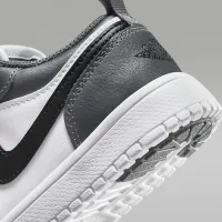 Nike Jordan 1 Low Alt Little дитячі Кросівки колір білий
