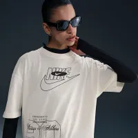 Nike Sportswear женская оверсайз футболка цвет белый