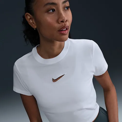 Nike Sportswear Chill Knit жіноча Slim Cropped футболка колір білий
