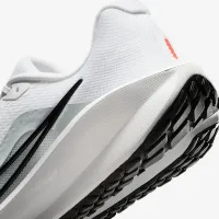 Nike Downshifter 13 чоловічі Road Running Кросівки колір білий