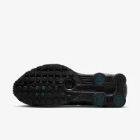 Nike Shox R4 SE мужские Кроссовки with Reflective Accents цвет черный