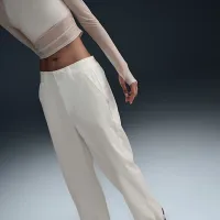 Nike Sportswear Collection женская Mid-Rise Twill Trousers цвет белый