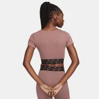 Nike Sportswear Essential Swoosh жіноча Short-Sleeve Top колір фіолетовий