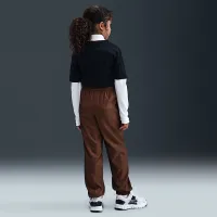 Nike Sportswear Club Big дитячі Woven Joggers колір коричневий