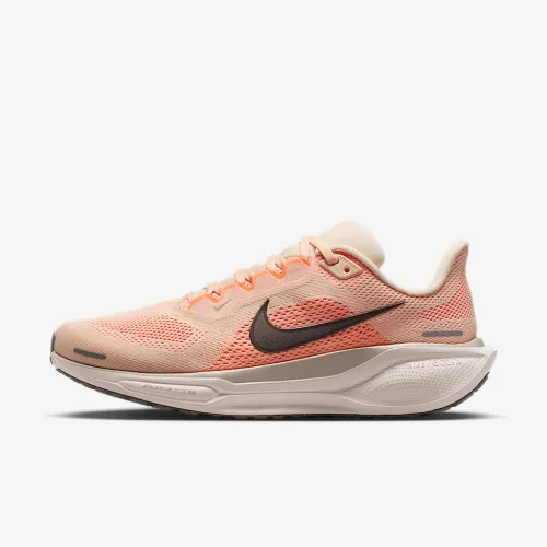 Nike Pegasus 41 жіноча Road Running Кросівки (Wide) колір коричневий