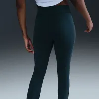 Nike Sportswear Classic жіноча З високою талією Bootcut Pants колір зелений