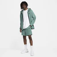 Nike Sportswear Tech мужские Lightweight Knit шорты цвет зеленый