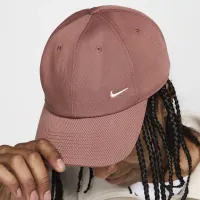 Nike Club Unstructuколір червоний Cap колір коричневий