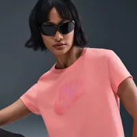 Nike Sportswear женская футболка Pink