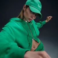 Nike Sportswear Phoenix Fleece жіноча Loose Cropped Full-Zip Толстовка з капюшоном колір зелений