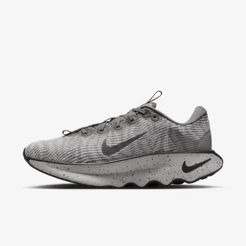 Nike Motiva чоловічі Walking Кросівки колір сірий
