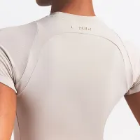 NikeSKIMS Airy женская Baby футболка цвет коричневый