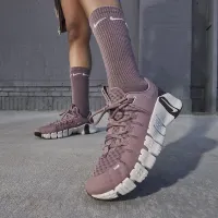 Nike Free Metcon 5 женская для тренировок Кроссовки цвет фиолетовый