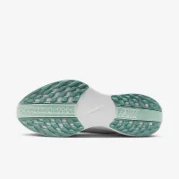 Nike Pegasus Plus женская Road Running Кроссовки цвет белый
