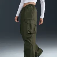 Nike Sportswear жіноча Mid-Rise оверсайз Woven Cargo Pants колір зелений