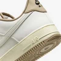 Nike Air Force 1 '07 LV8 мужские Winterized Кроссовки цвет белый