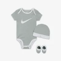 Nike Baby (6-12M) Bodysuit, Hat and Booties Box комплект колір зелений