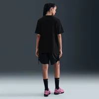 Nike Sportswear женская Loose Short-Sleeve Graphic футболка цвет черный