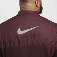 Nike Sphere Element чоловічі Therma-FIT Water-Repellent 1/2-Zip Running Top колір червоний