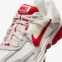 Nike Vomero 5 SE Big дитячі Кросівки колір білий