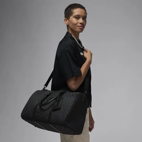 Nike Jordan Monogram Duffle сумка (25L) колір чорний