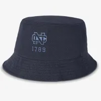 North Carolina Tar Heels Legacy Apex мужские Nike College Bucket Hat синий