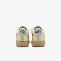 Nike Air Force 1 LV8 Big дитячі Кросівки колір білий