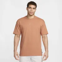Nike Sportswear Premium Essentials чоловічі футболка колір коричневий