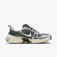 Nike V2K Run чоловічі Кросівки колір зелений