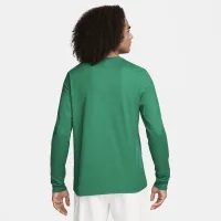 Nike Sportswear Club Men's Long-Sleeve T-Shirt Green