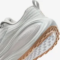 Nike Vomero Plus чоловічі Road Running Кросівки колір сірий