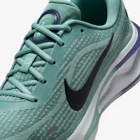 Nike Journey Run чоловічі Road Running Кросівки колір зелений