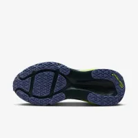 Nike Vomero 18 GORE-TEX чоловічі Waterproof Road Running Кросівки with Reflective Accents колір зелений
